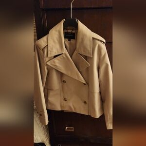 Banana Republic Short Trench